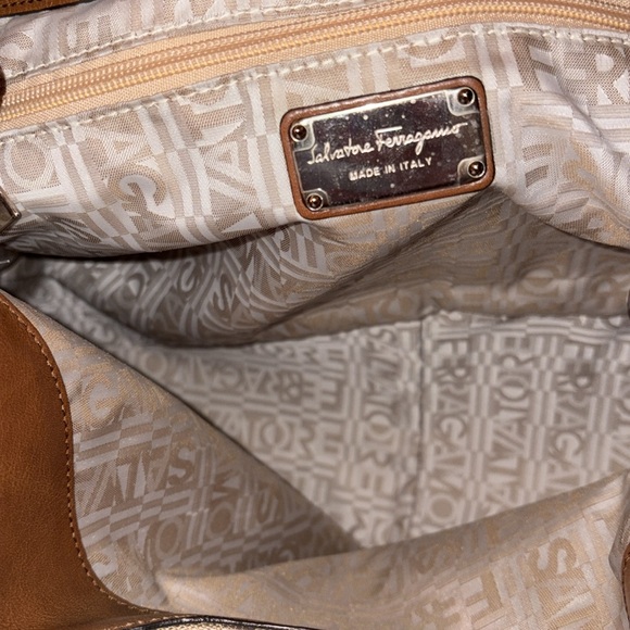 Salvatore Ferragamo large purse shoulder hobo Gancini canvas tan leather new - Picture 10 of 16